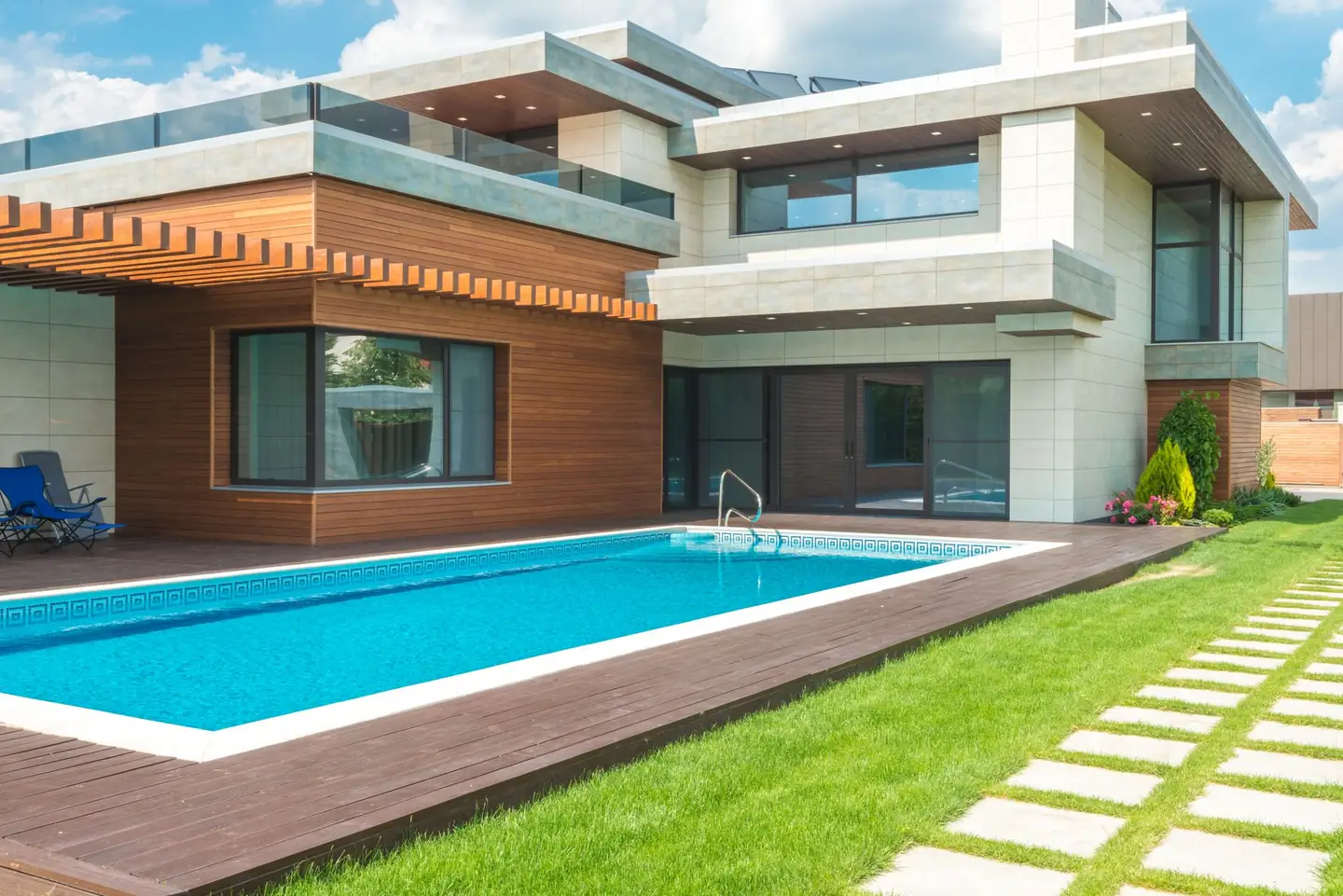 Swimming pool builders serving Blue Mountains, NSW